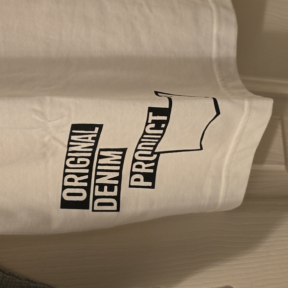 LEVIS SIGNATURE BOYS WHITE & GRAY LONG SLEEVE LAYERED LOOK T-SHIRT SIZE MEDIUM - Picture 7 of 14